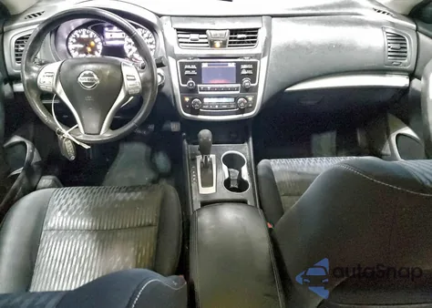 2017 Nissan Altima 2.5 z USA, uszkodzony, nr VIN 1N4AL3AP6HC242803